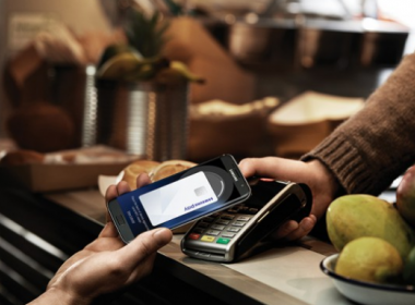 Samsung Pay cuối cùng đã cập bến Anh Quốc. - Máy in thẻ nhựa, máy dập nổi, đầu đọc thẻ nhựa