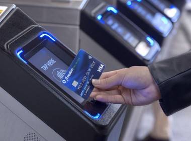 EMV báo cáo hơn 10 tỷ thẻ chip EMV đang lưu thông - Máy in thẻ nhựa, máy dập nổi, đầu đọc thẻ nhựa