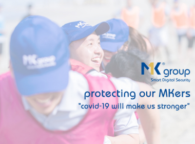 MK Group tặng bảo hiểm sức khỏe Covid-19 cho nhân viên - Máy in thẻ nhựa, máy dập nổi, đầu đọc thẻ nhựa