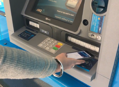 Ngân hàng Quốc tế Kuwait triển khai rút tiền ATM không - Máy in thẻ nhựa, máy dập nổi, đầu đọc thẻ nhựa