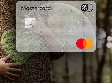 Mastercard hướng tới mục tiêu phát hành thẻ bền vững - Máy in thẻ nhựa, máy dập nổi, đầu đọc thẻ nhựa