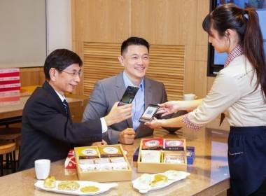Visa hợp tác triển khai thanh toán mã QR tại Đài Loan - Máy in thẻ nhựa, máy dập nổi, đầu đọc thẻ nhựa