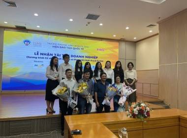 MK Group trao học gói học bổng cho Chương trình B-BAE - Máy in thẻ nhựa, máy dập nổi, đầu đọc thẻ nhựa