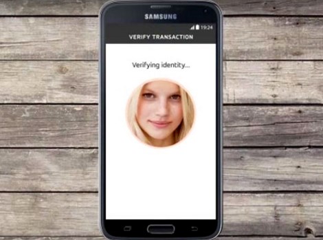 Mastercard cho phép xác thực tài khoản bằng hình tự sướng (selfie)